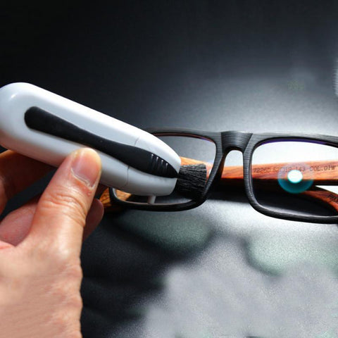 Image of Eyeglasses Cleaner With Invisible Carbon So You Can Flawlessly Clean Your Lenses 500 Times...